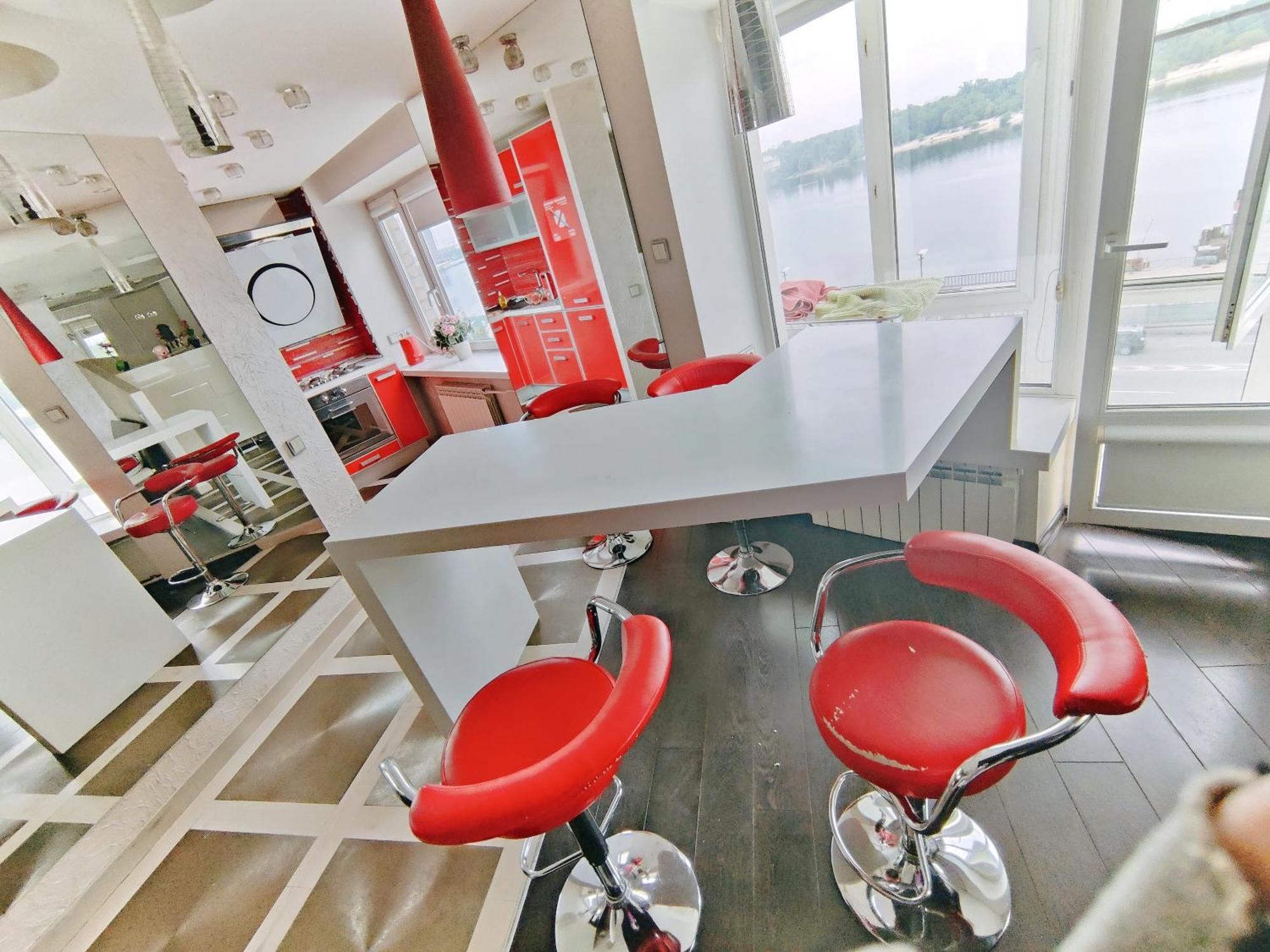 Real Home Apartmens - Podil Promenade เคียฟ ภายนอก รูปภาพ